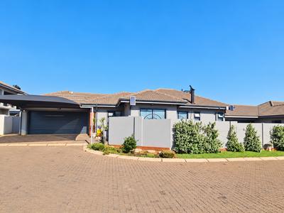 House For Sale in Brentwood Park AH, Benoni